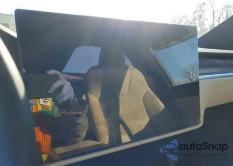 2023 Tesla Model X из США, поврежденный, VIN 7SAXCBE56PF386119